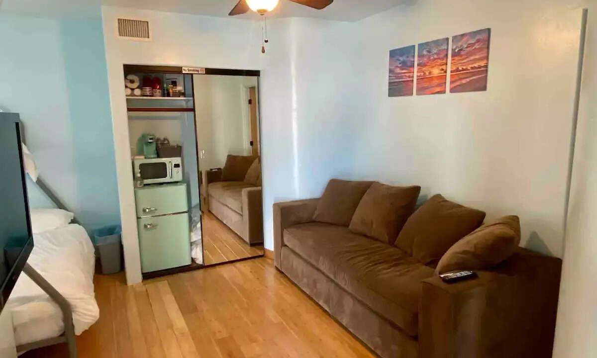 Photo of Livingroom in Ocean Beach