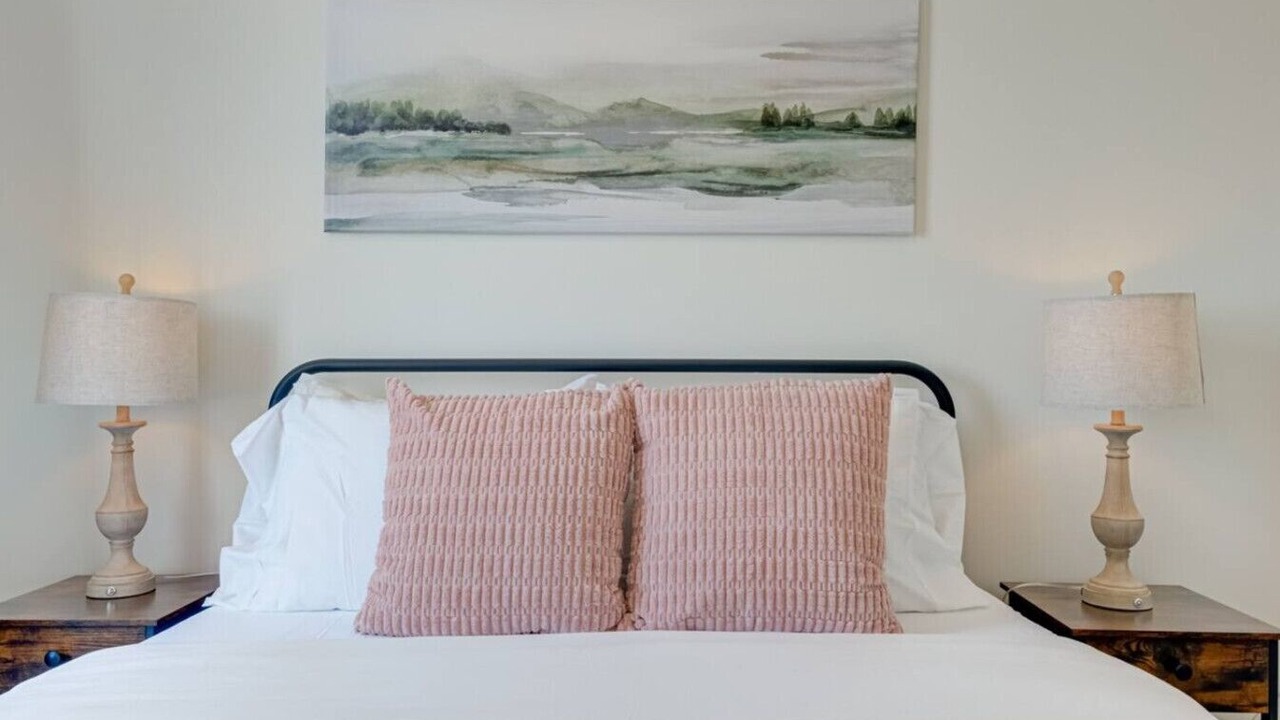 Photo of Others in Pickering
