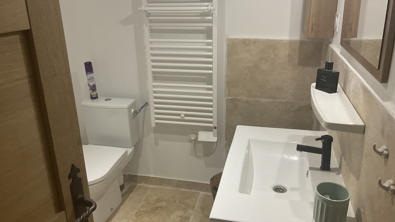 Photo of Bathroom in Saint-Montan