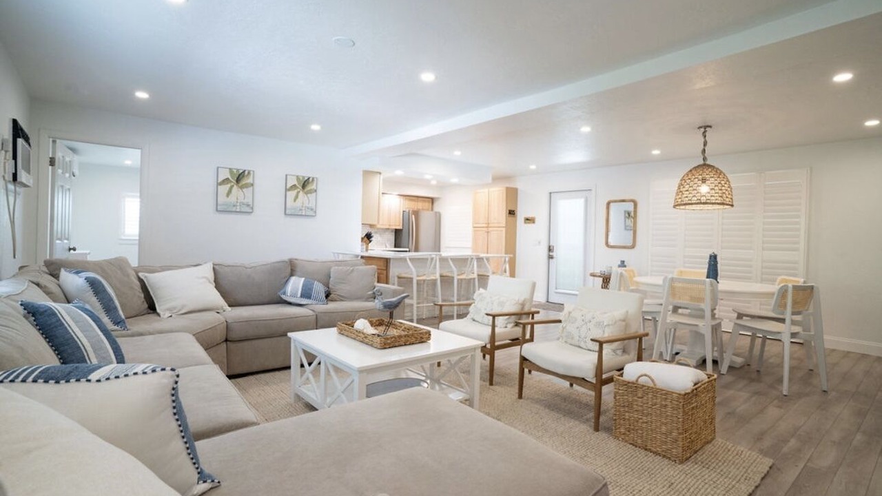 Photo of Livingroom in Sexton Cove Estates