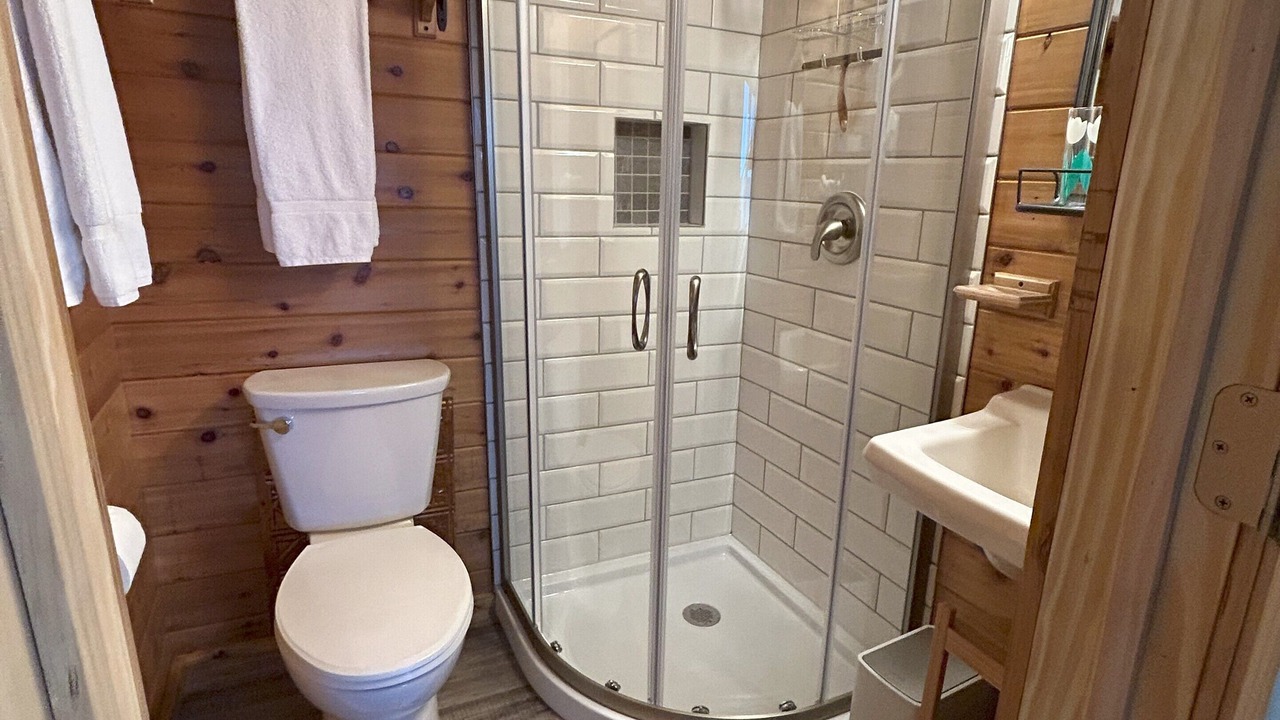 Photo of Bathroom in Croftville