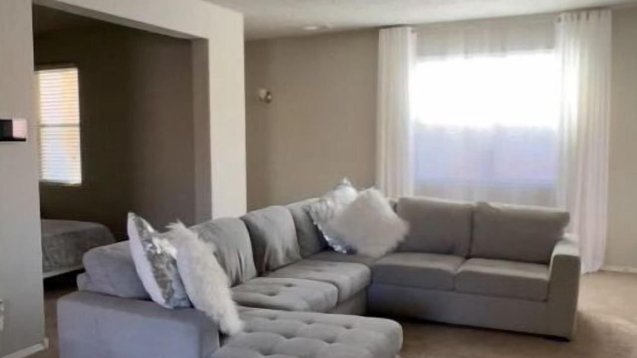 Photo of Livingroom in Westgate Heights