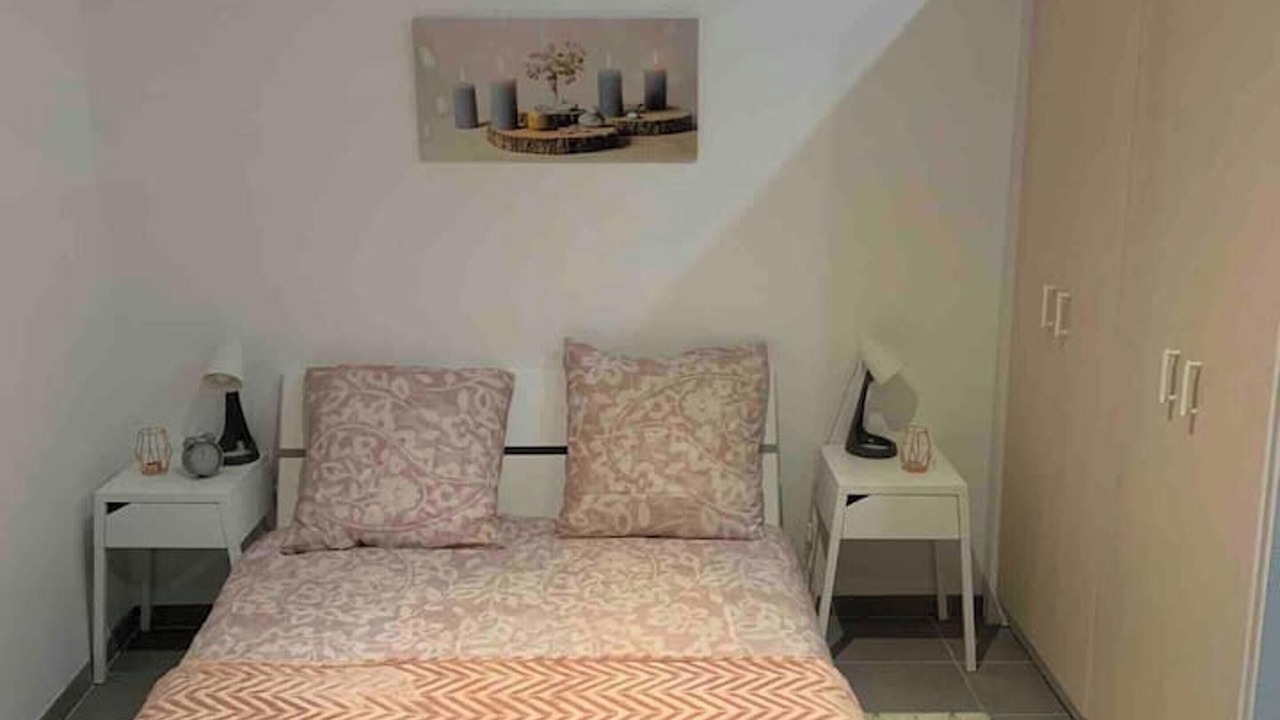 Photo of Others in Montmuzard