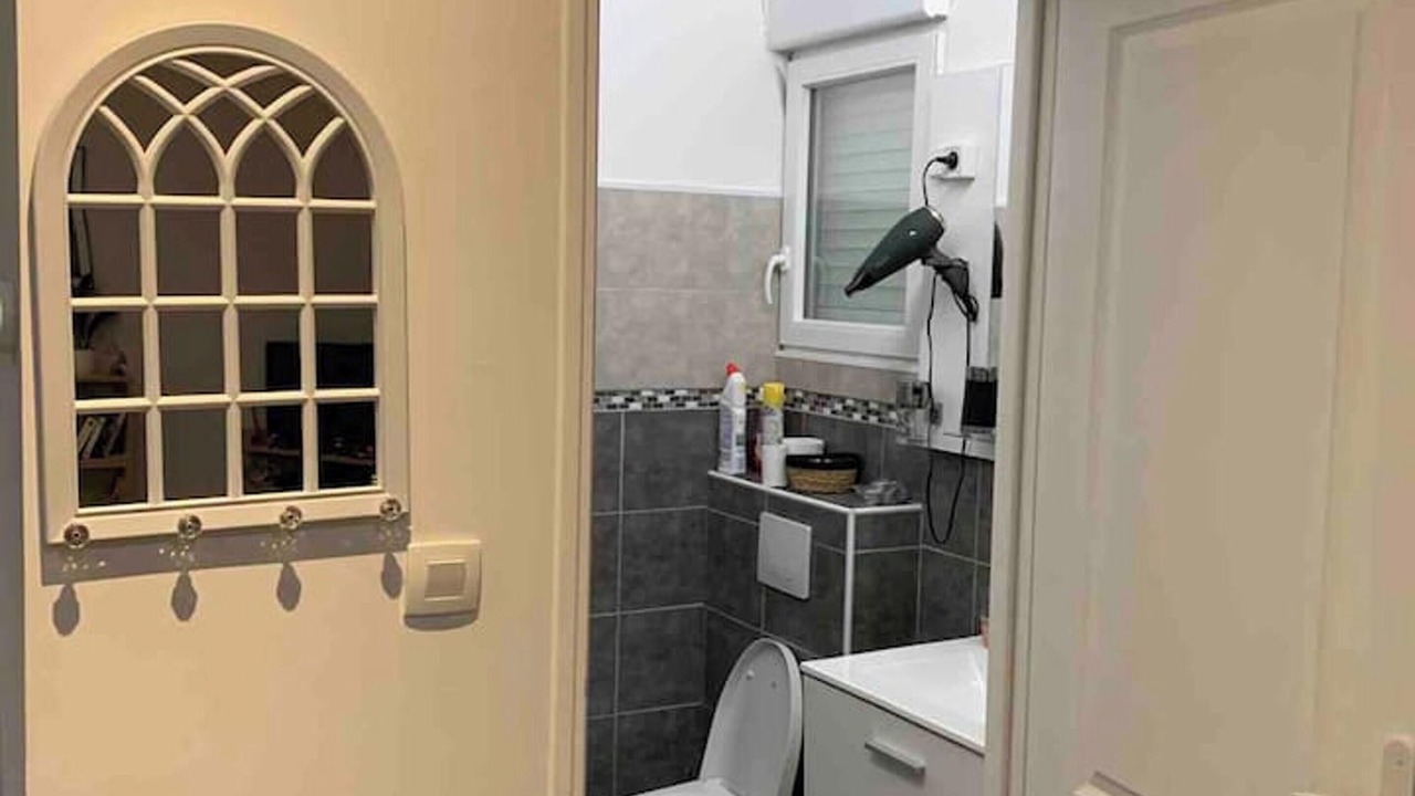 Photo of Others in Montmuzard