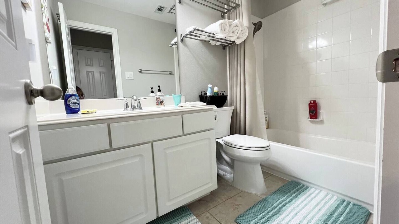 Photo of Bathroom in College Park