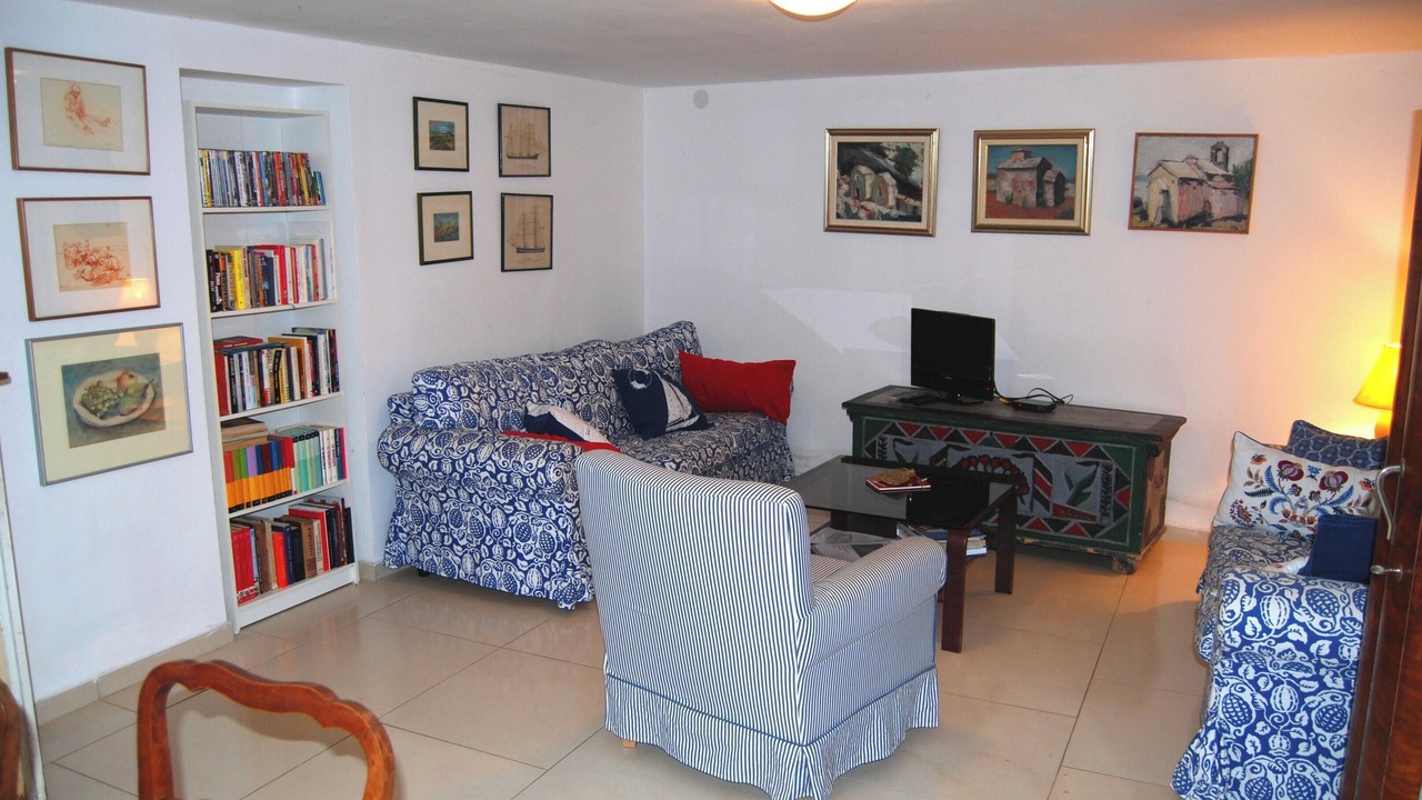 Photo of Livingroom in Lukoran