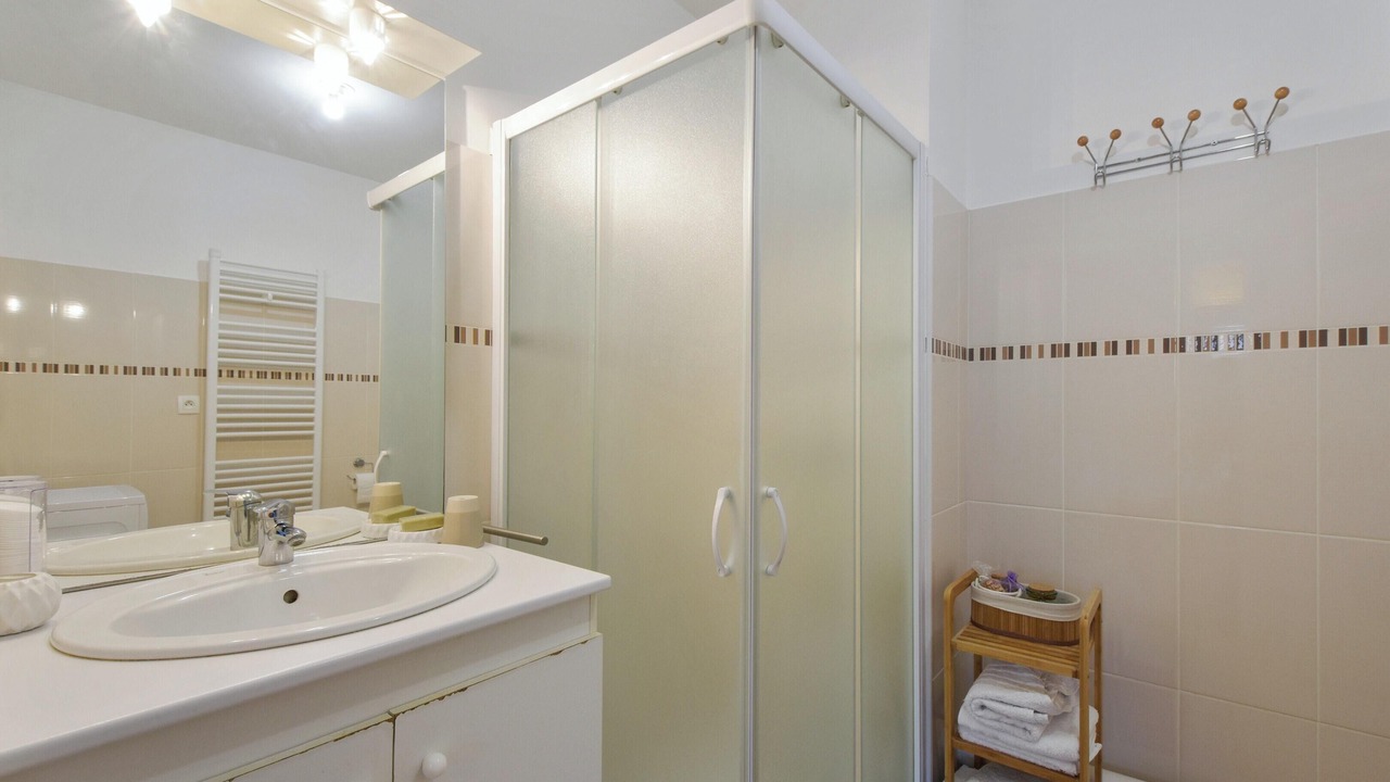 Photo of Bathroom in Centre Ville Rive Gauche