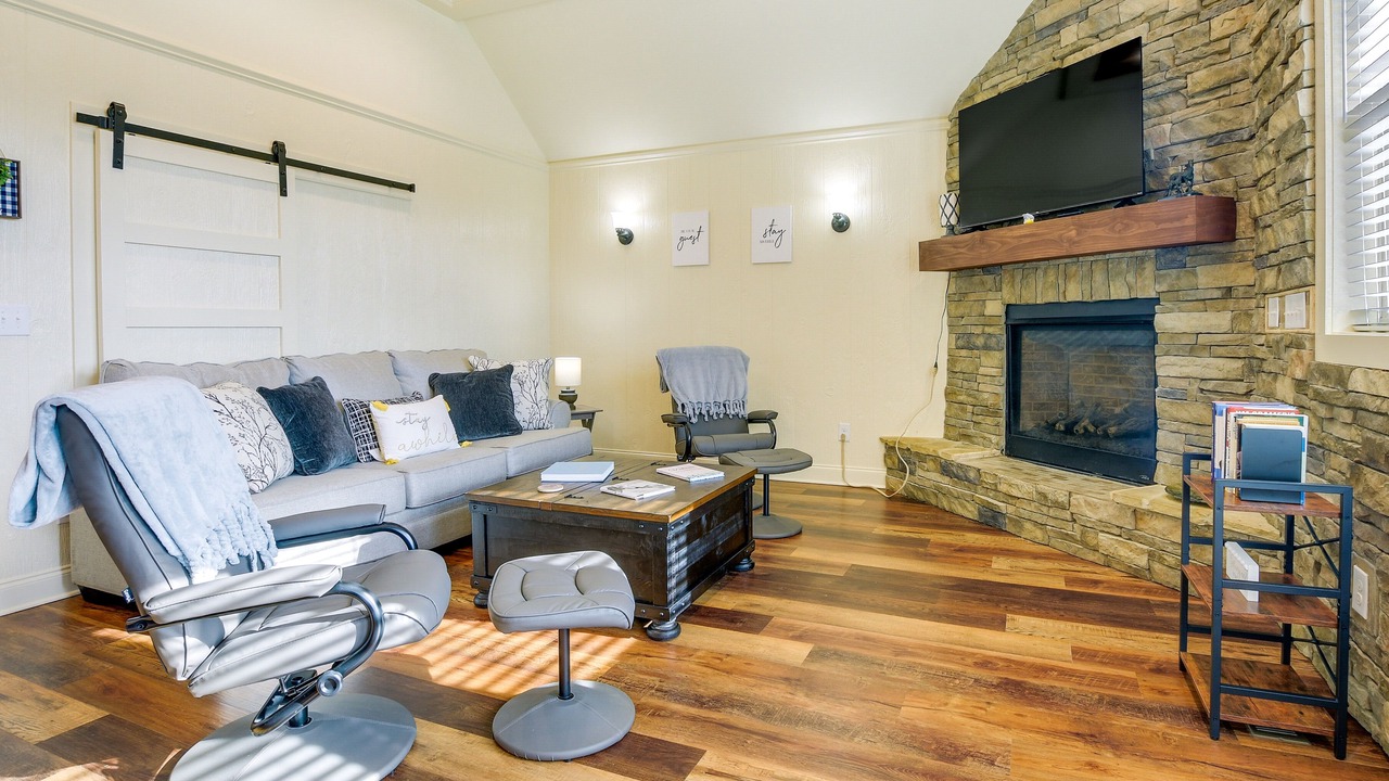 Photo of Livingroom in Benson