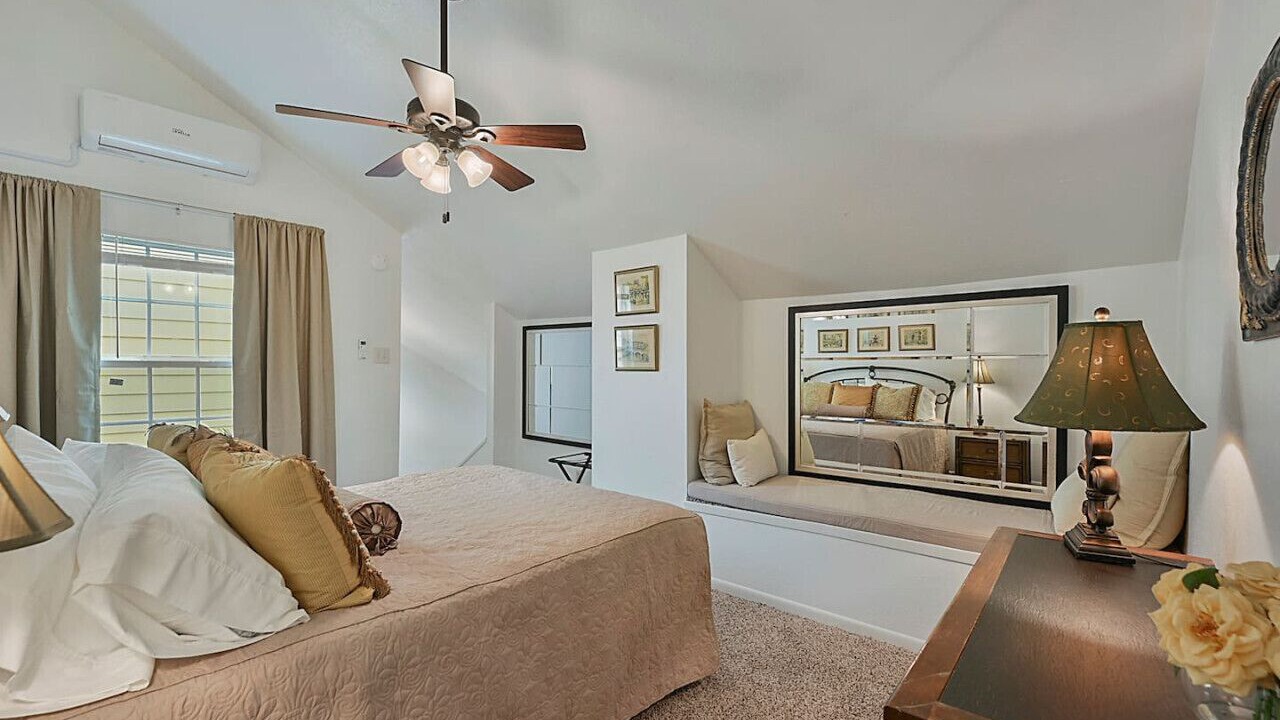 Photo of Bedroom in Villa West