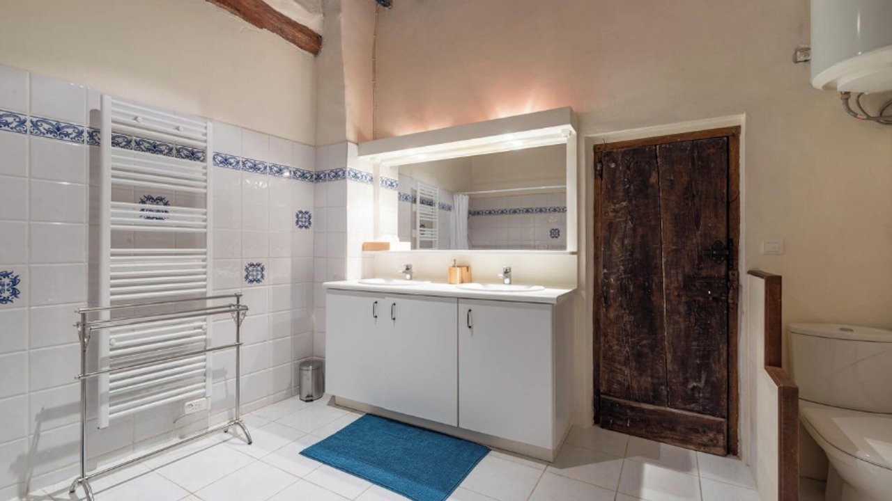 Photo of Bathroom in Ferrieres-les-Verreries