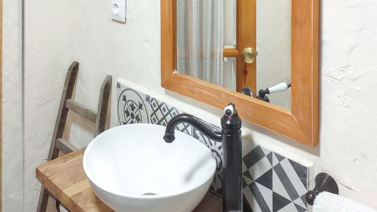 Photo of Bathroom in Ardanue