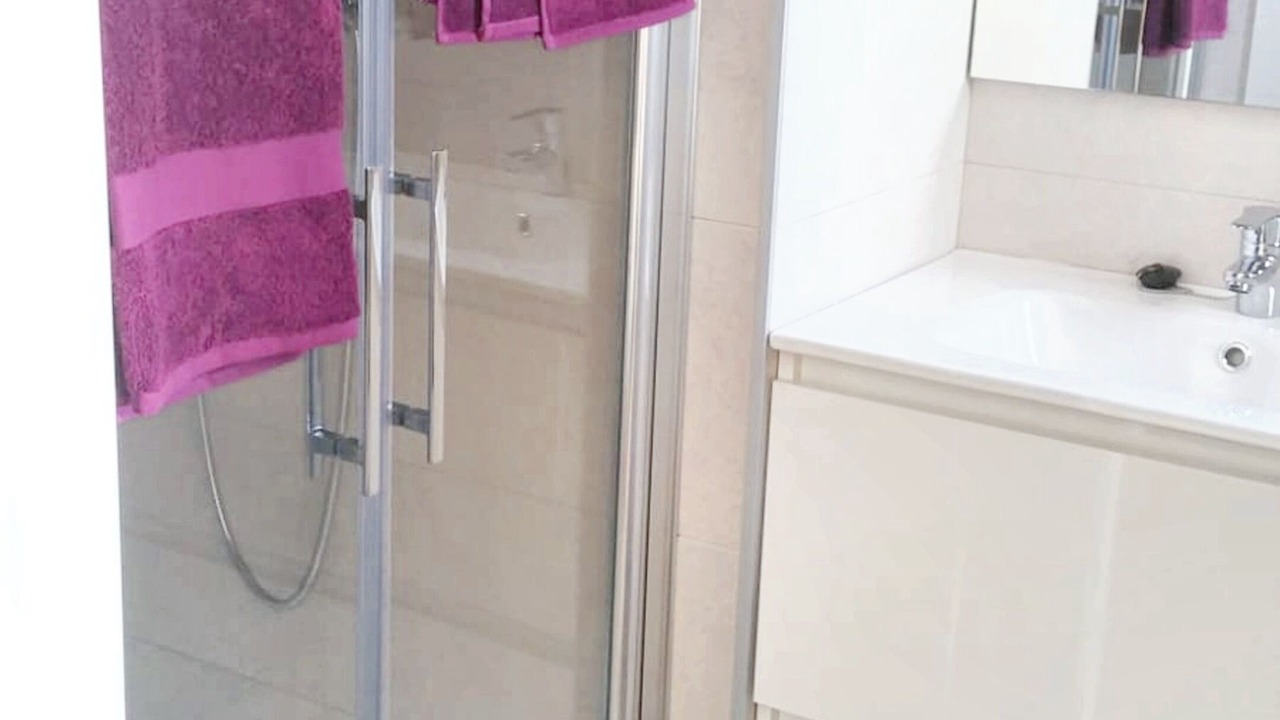 Photo of Bathroom in Godelleta