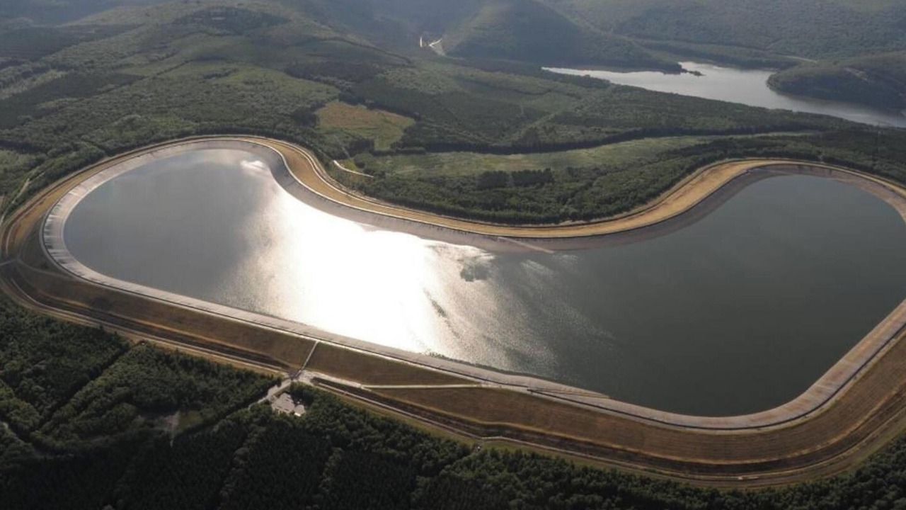 Photo of Others in Deville