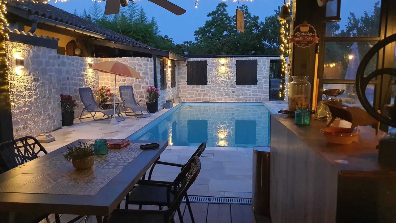 Photo of Livingroom in Montfermier