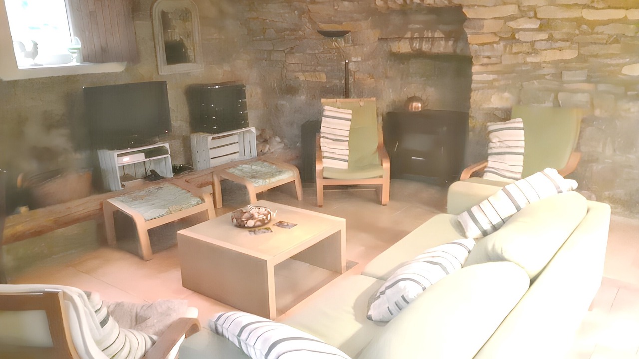 Photo of Livingroom in Chandolas