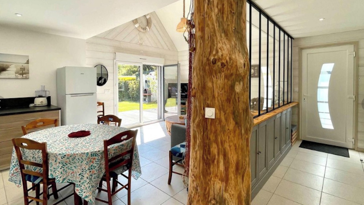 Photo of Livingroom in Saint-Laurent-sur-Mer