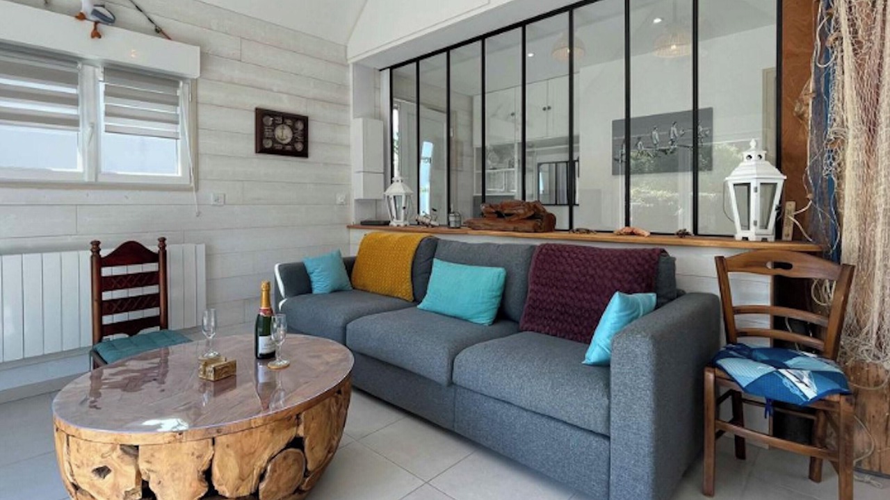 Photo of Livingroom in Saint-Laurent-sur-Mer