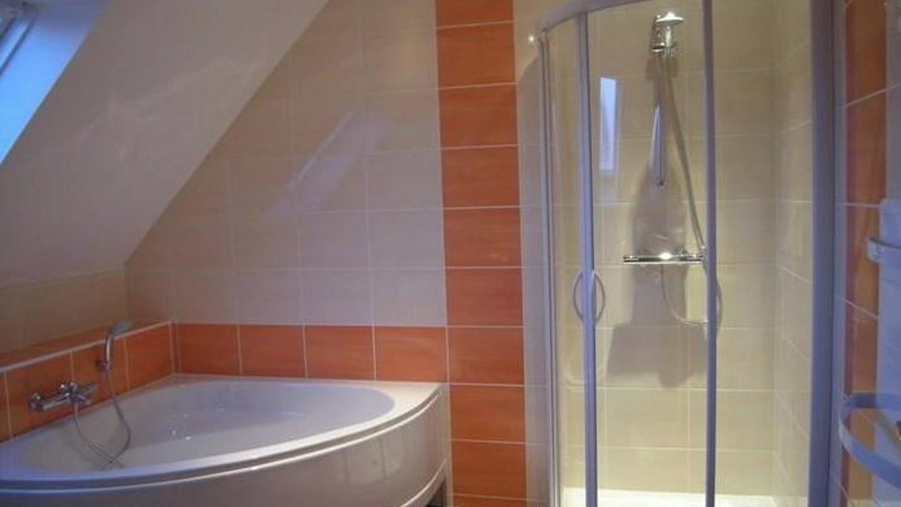 Photo of Bathroom in Plougrescant