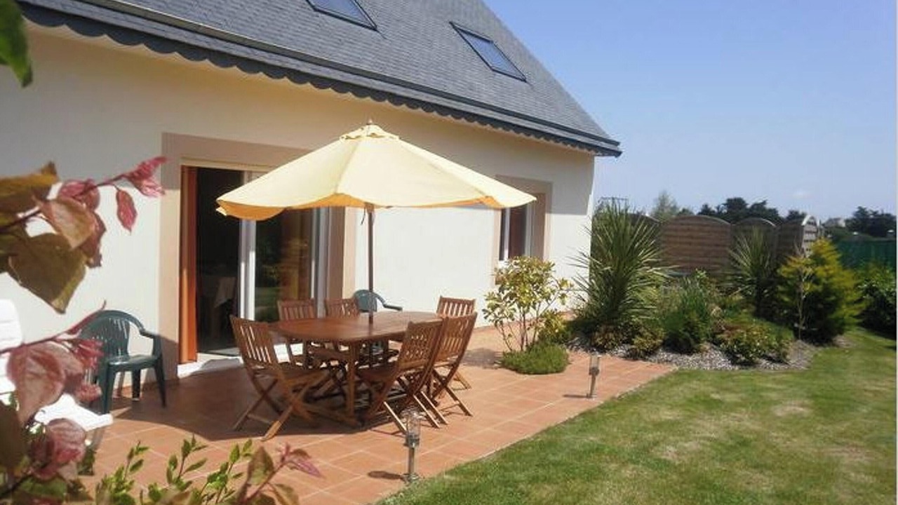 Photo of Others in Plougrescant