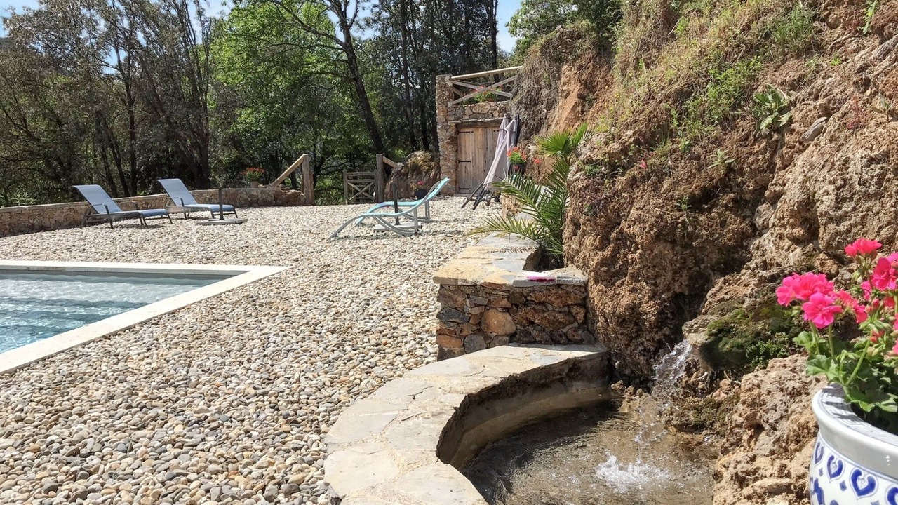 Photo of Outdoor in Saint-Julien-de-la-Nef