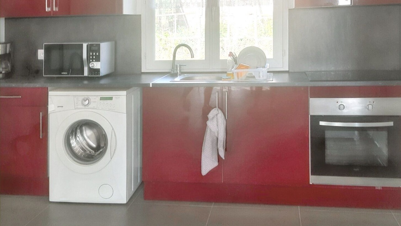 Photo of Others in Sully