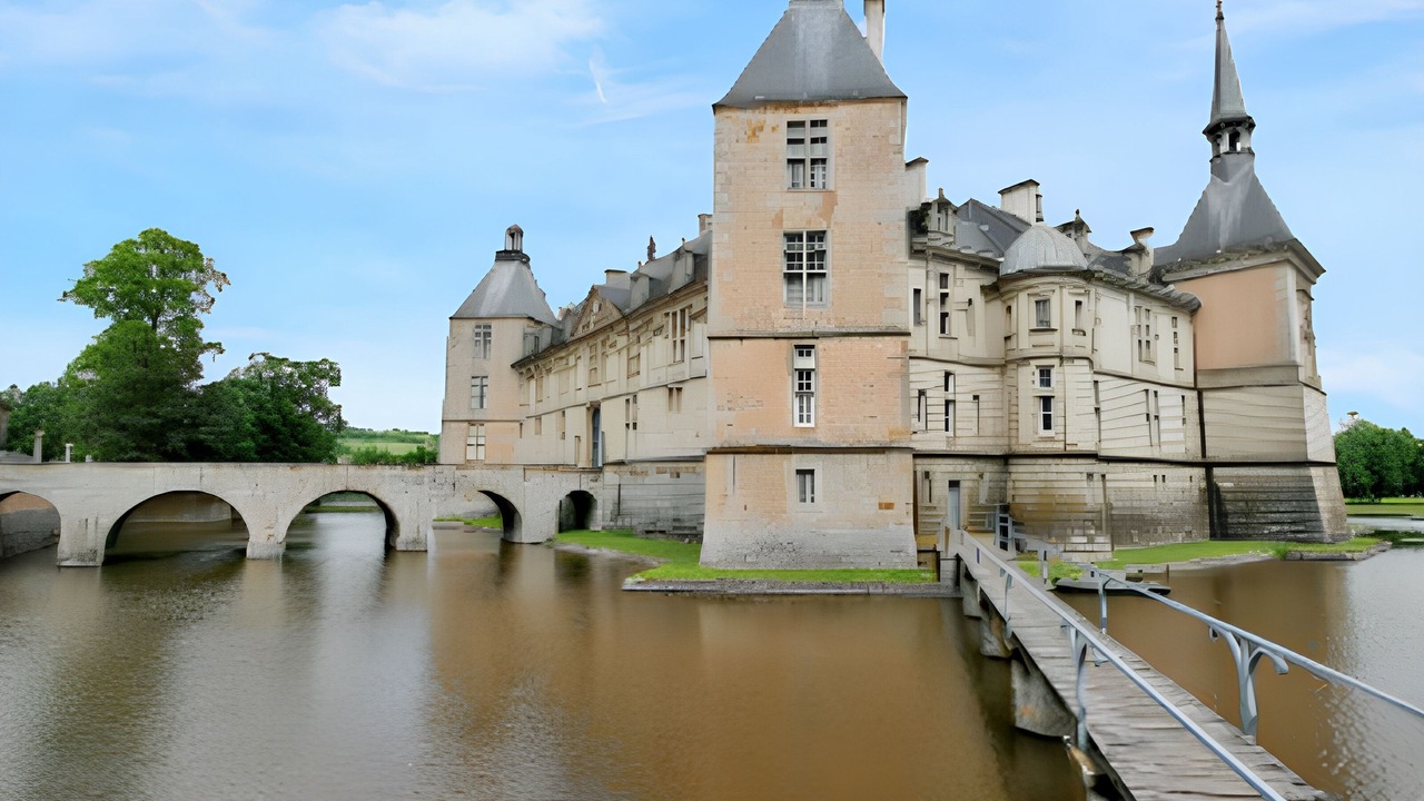 Photo of Others in Sully