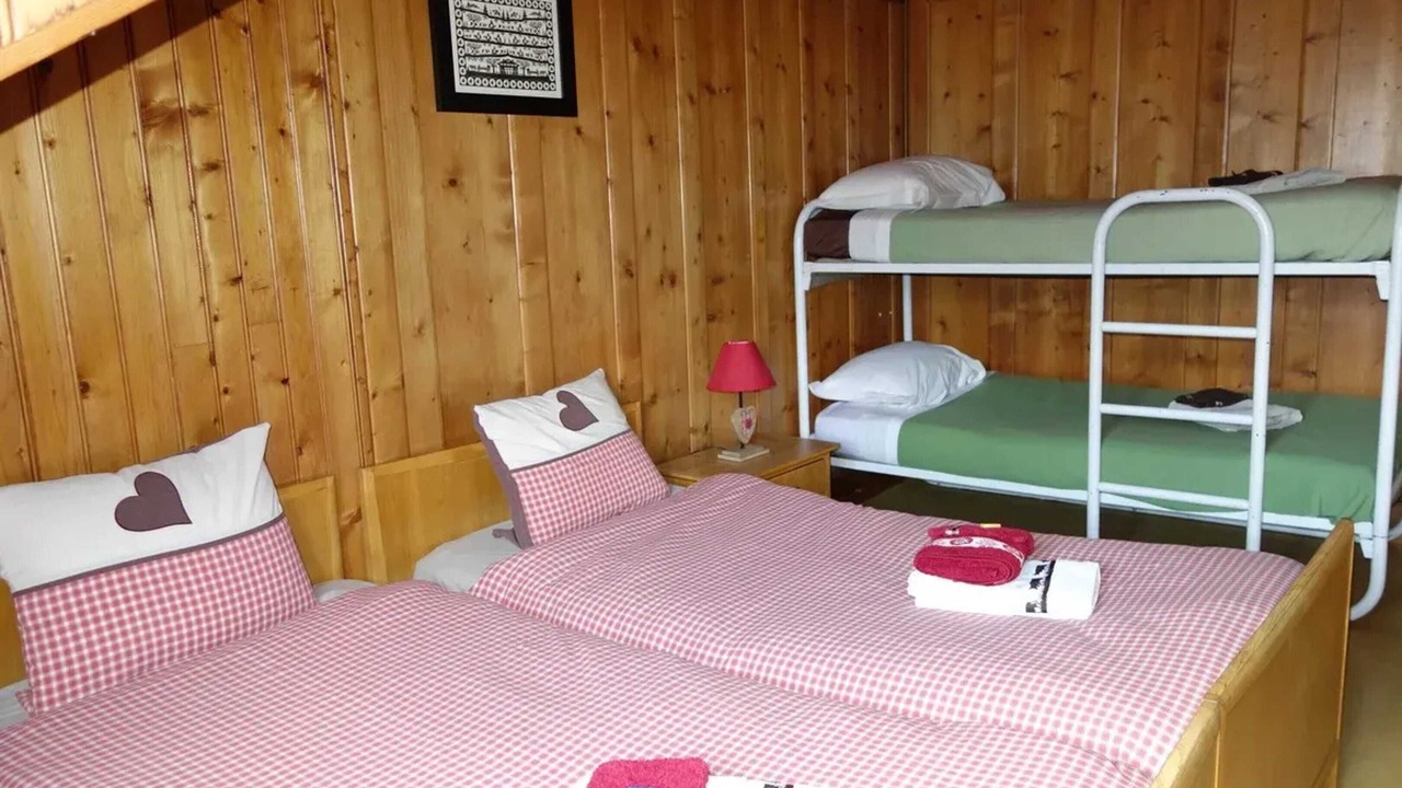 Photo of Bedroom in Haut-Intyamon