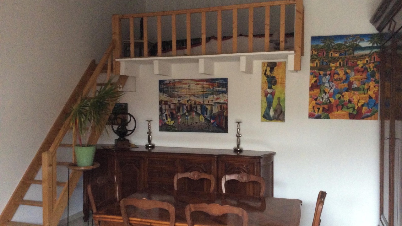 Photo of Livingroom in Lunel-Viel