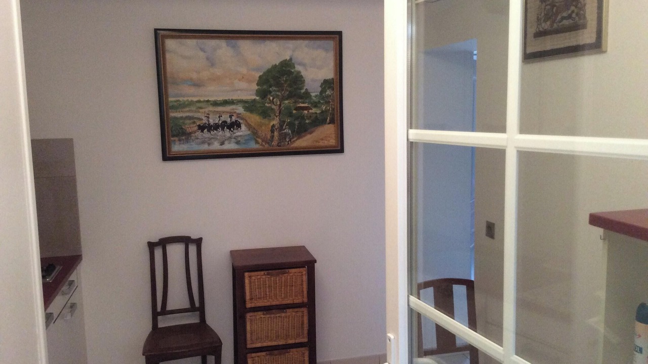 Photo of Others in Lunel-Viel