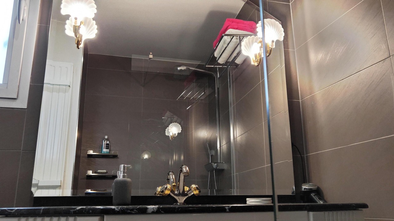 Photo of Bathroom in Vieux-Conde