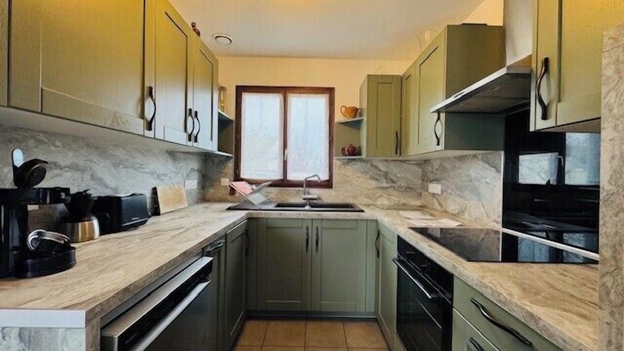 Photo of Kitchen in Hermanville-sur-Mer