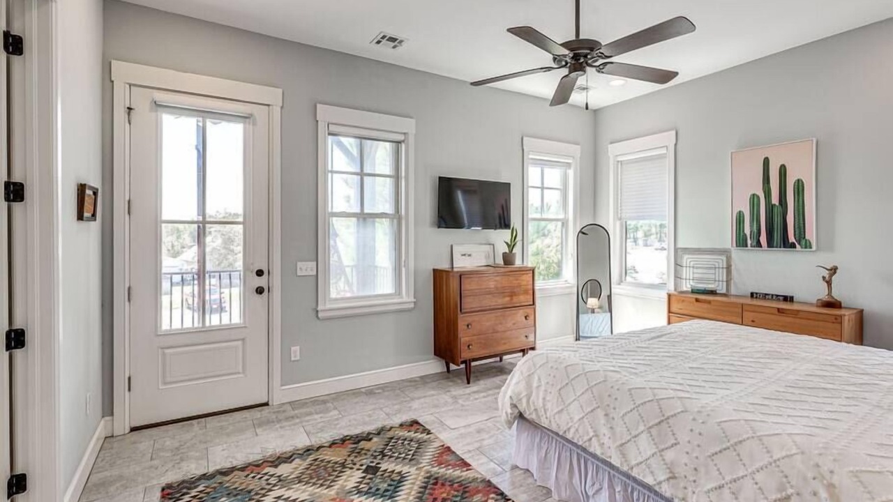 Photo of Bedroom in Carlton Landing