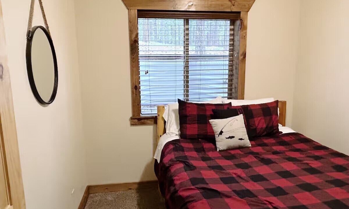 Photo of Bedroom in Monticello