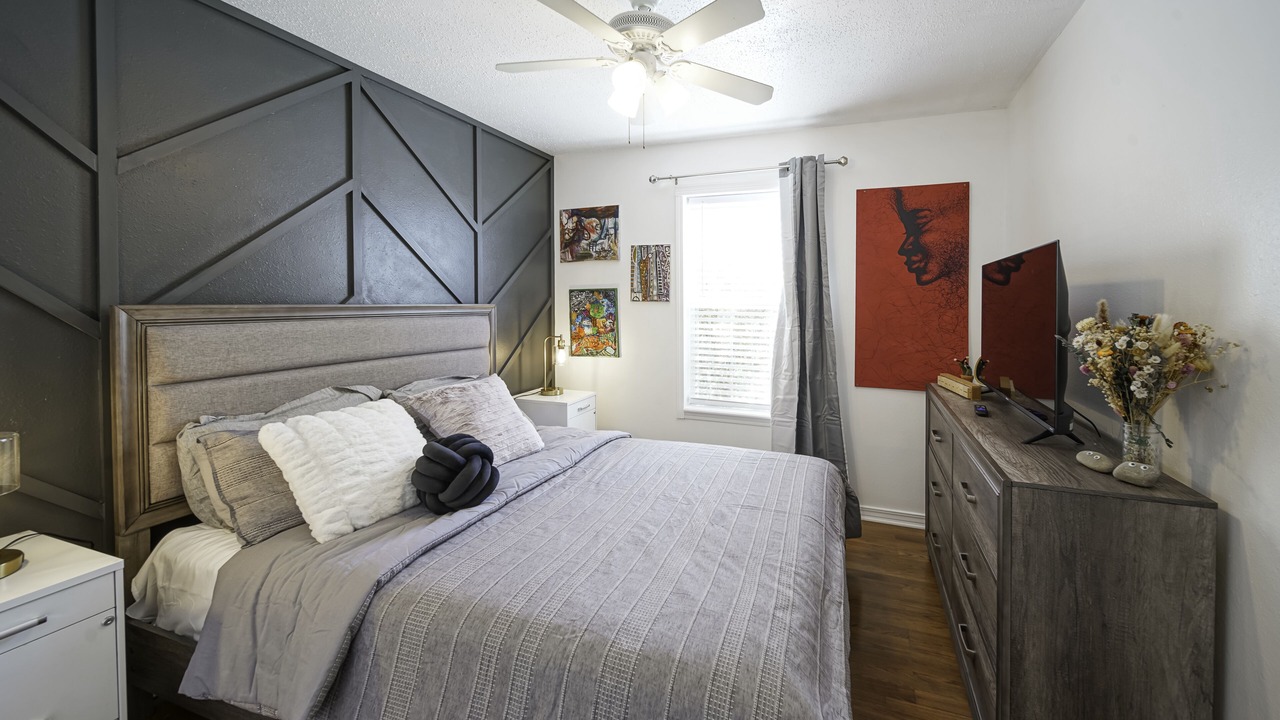 Photo of Bedroom in Gulfport