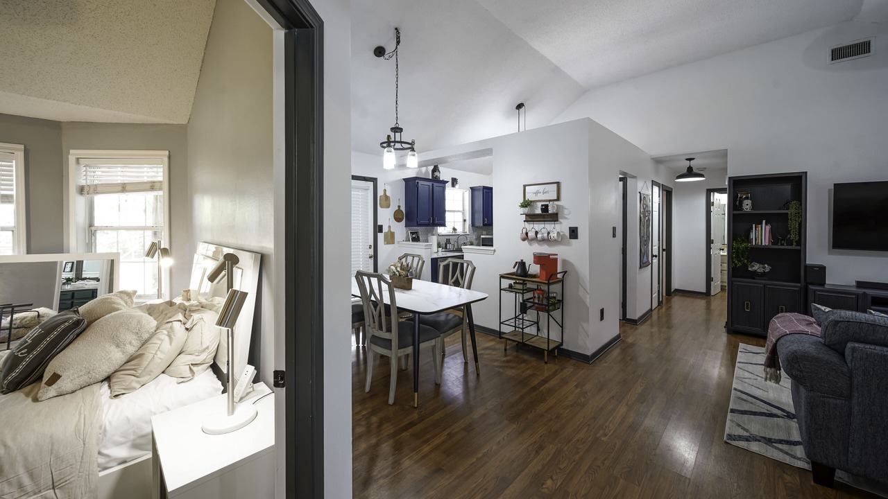 Photo of Bedroom in Gulfport