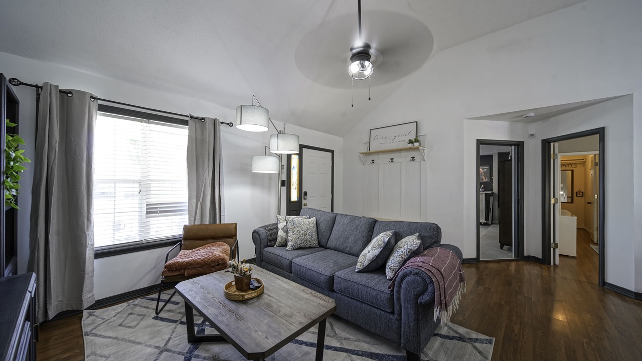 Photo of Livingroom in Gulfport