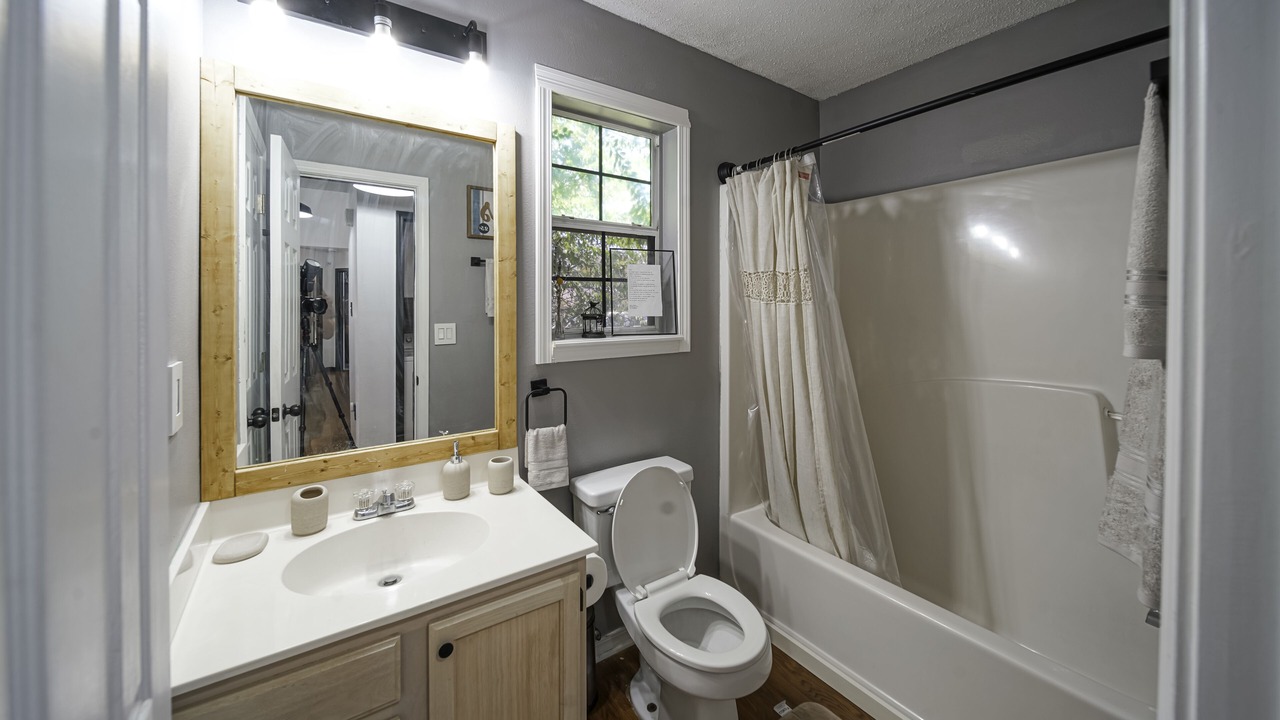 Photo of Bathroom in Gulfport