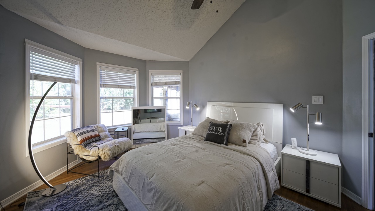 Photo of Bedroom in Gulfport