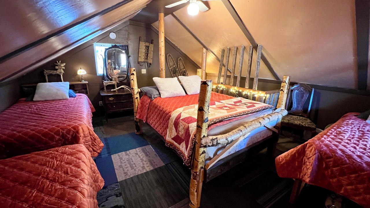 Photo of Bedroom in Conconully