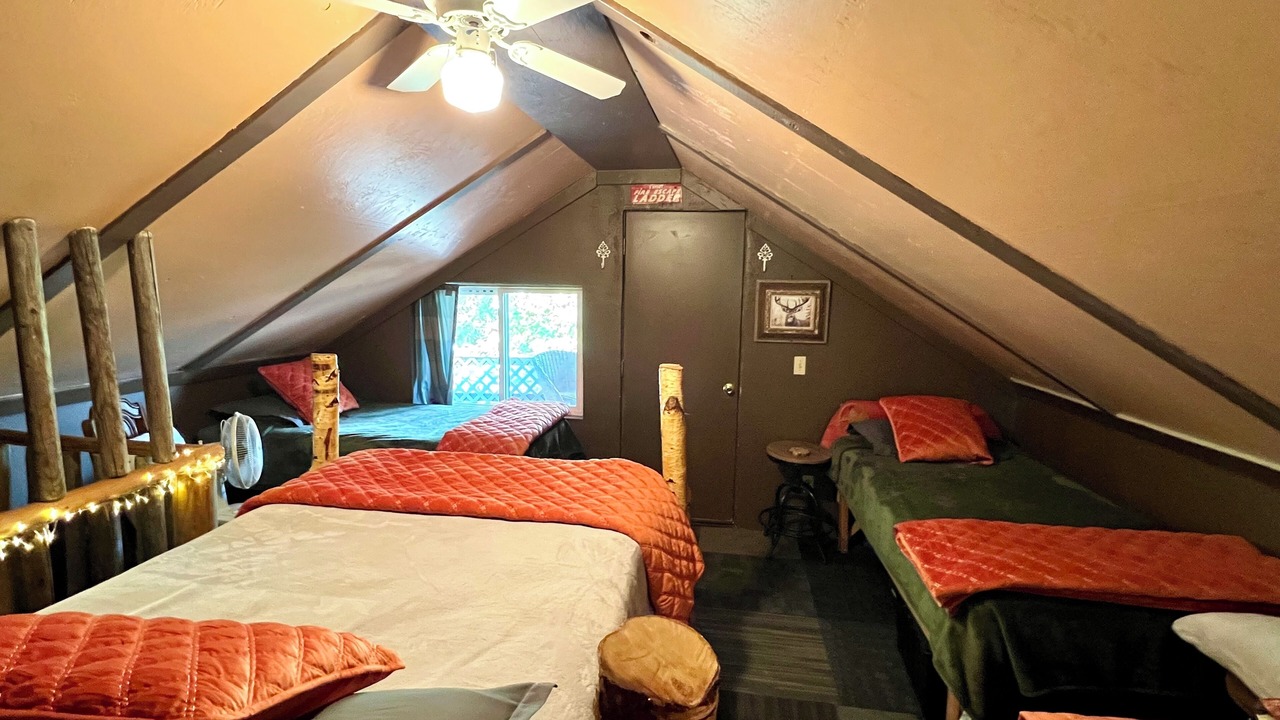 Photo of Bedroom in Conconully