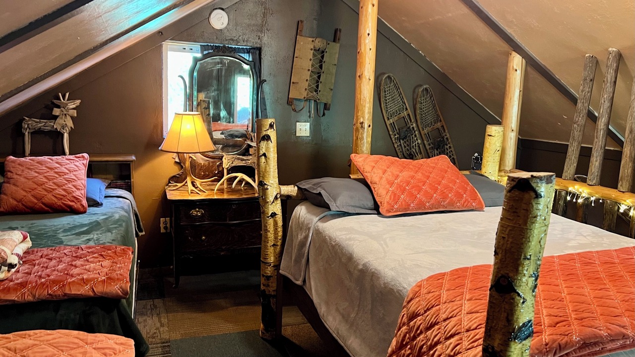 Photo of Bedroom in Conconully