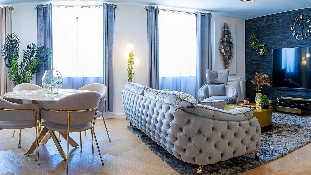 Photo of Livingroom in Anatole France