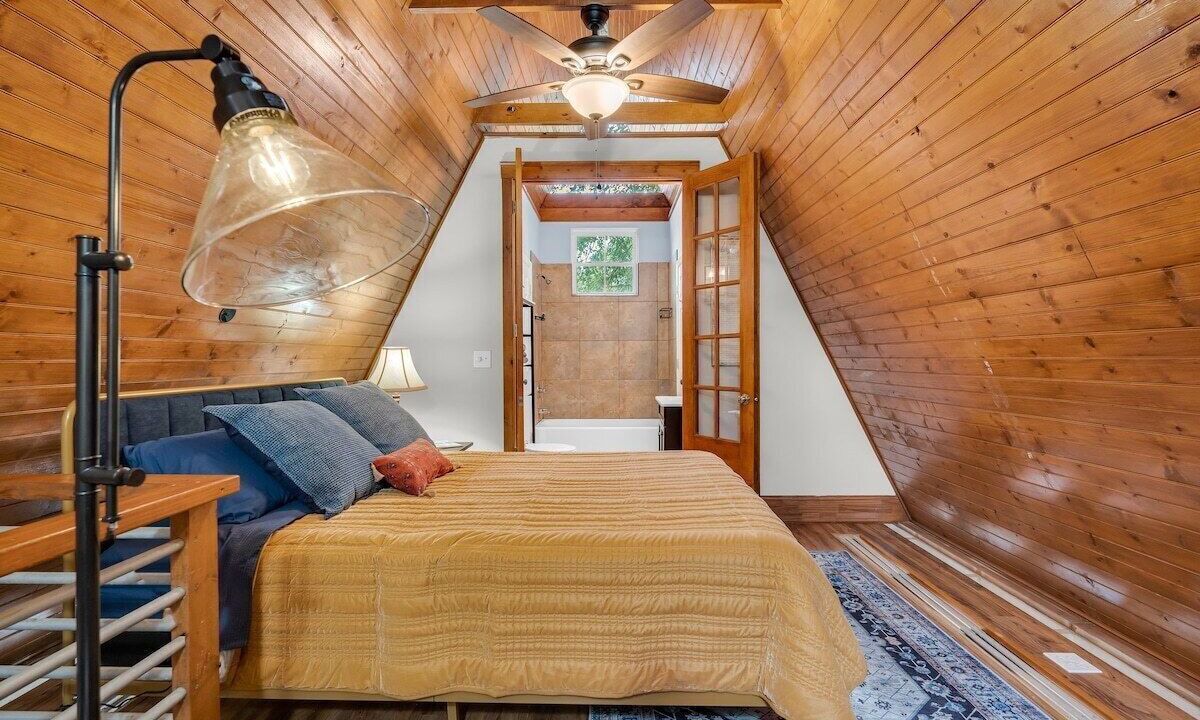 Photo of Bedroom in Starkville