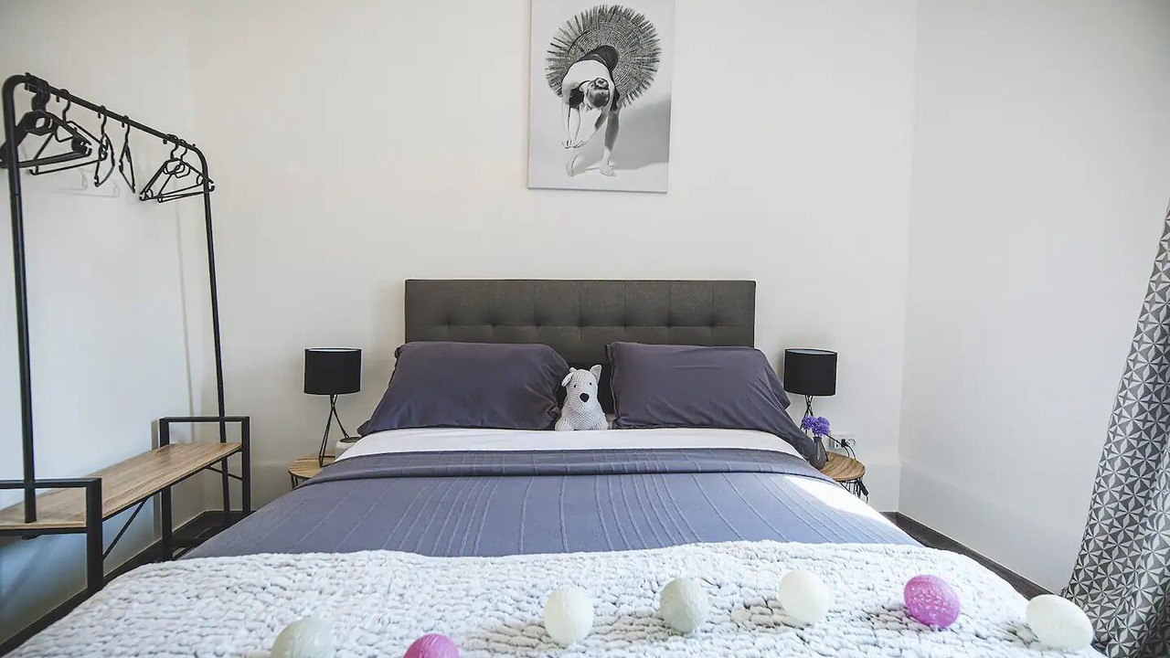 Photo of Bedroom in Les Halles - Valliere