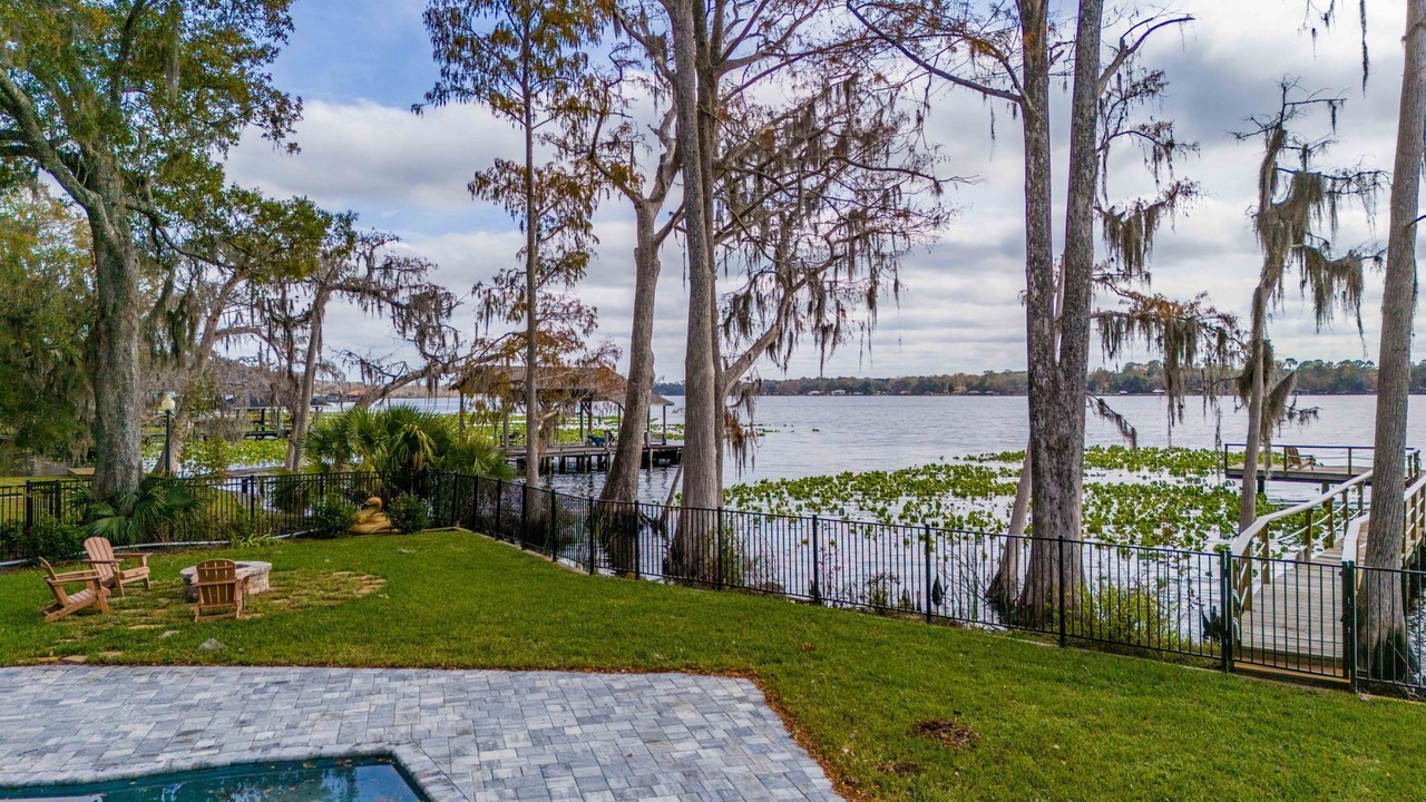 Photo of Others in Southside