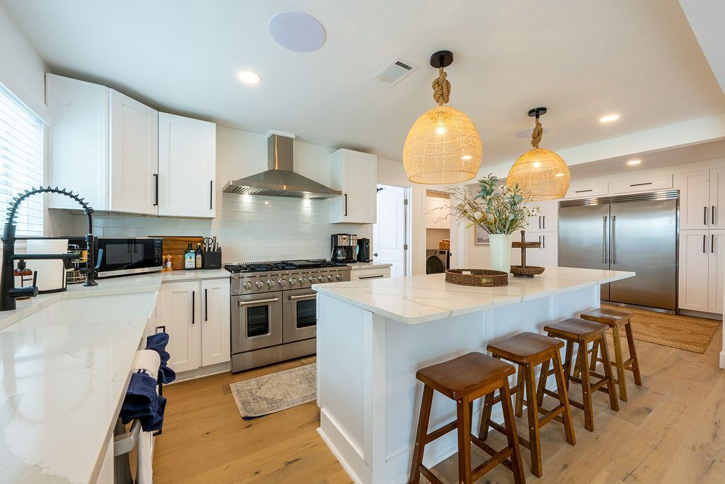 Photo of Others in Southside