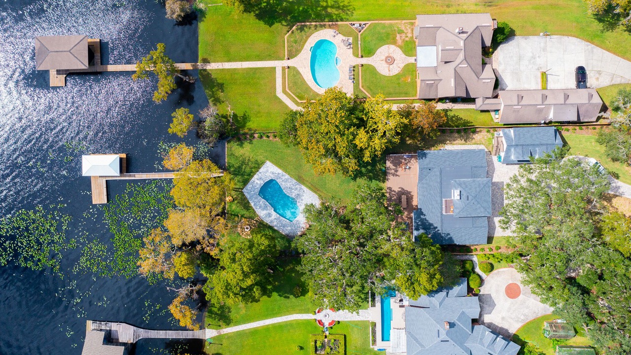 Photo of Others in Southside