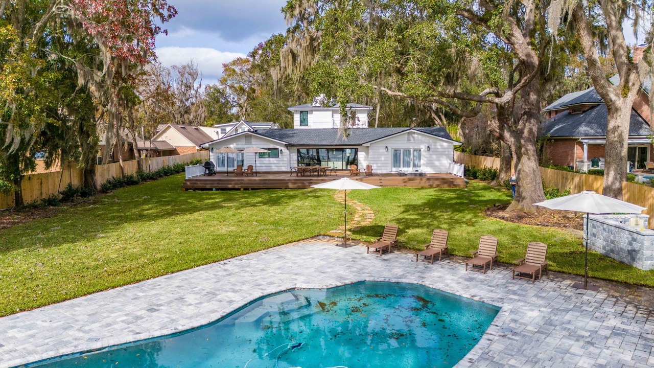 Photo of Outdoor in Southside