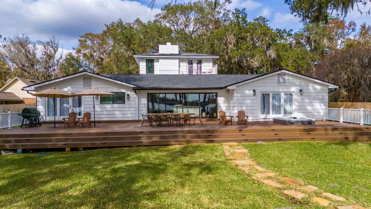 Photo of Others in Southside