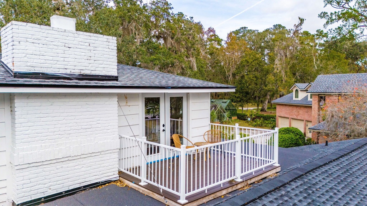 Photo of Others in Southside